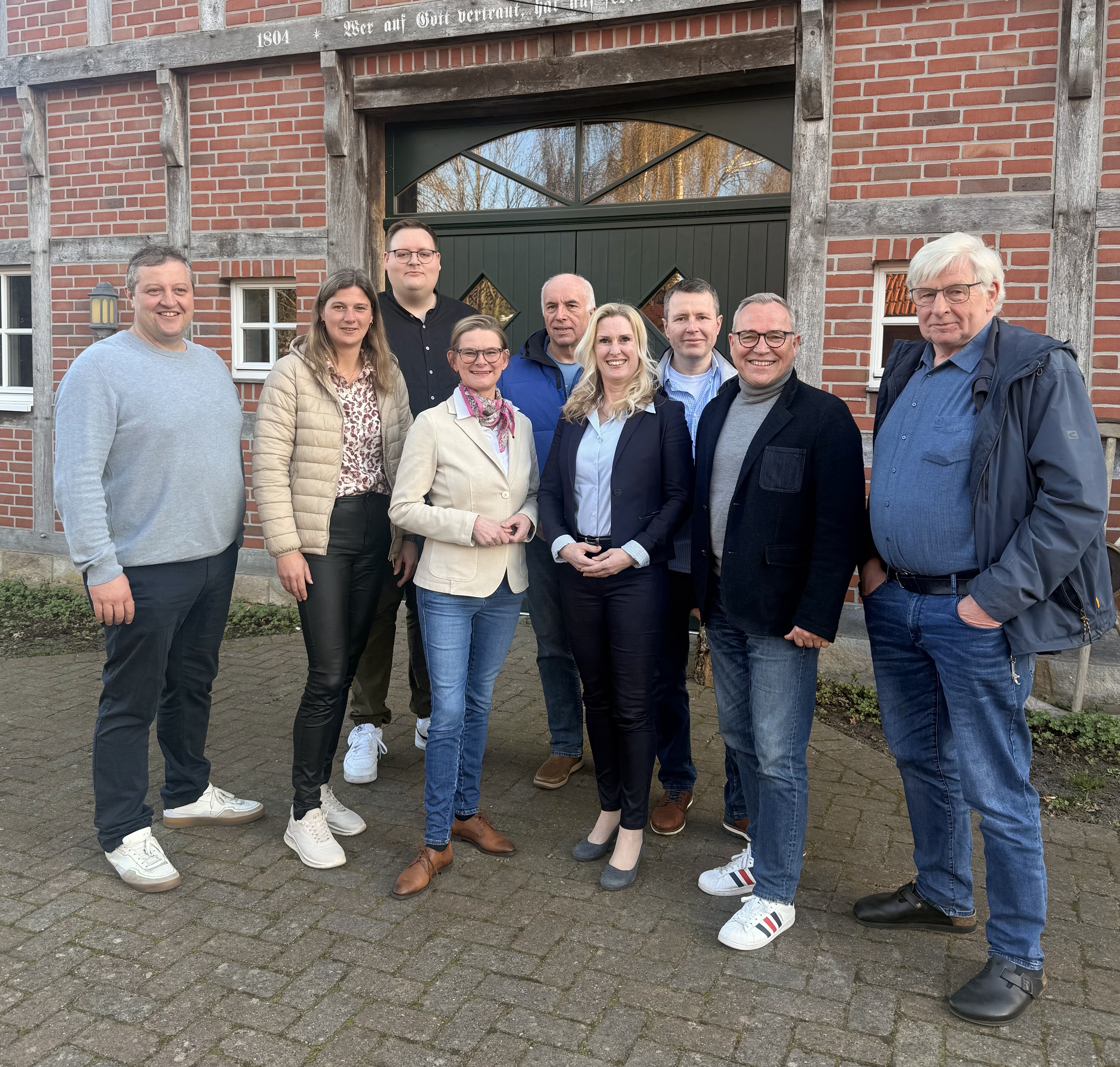 Der Vorstand des CDU-Gemeindeverbandes Geeste schl�gt Ilka Cohrs einstimmig 
als B�rgermeisterkandidatin vor.