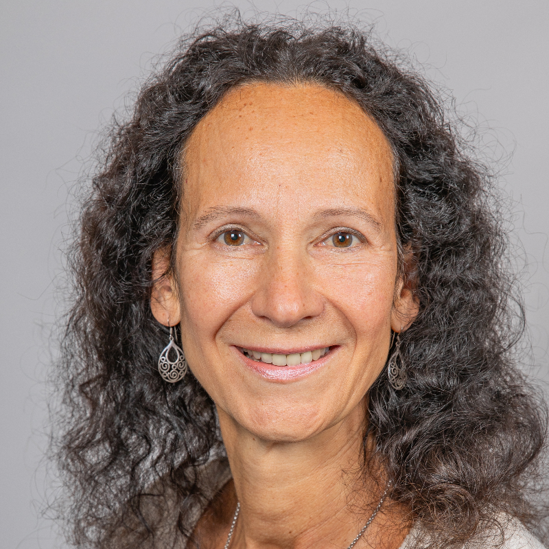 Dr. Bettina Mannhart