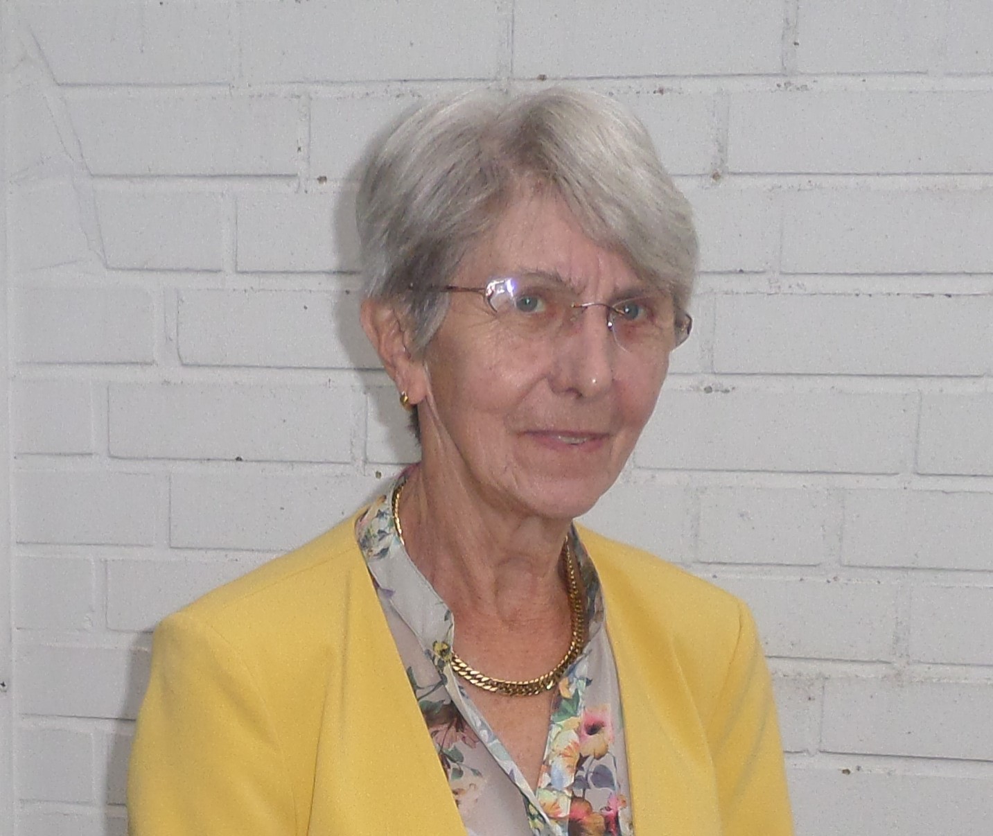  Annemarie Esders