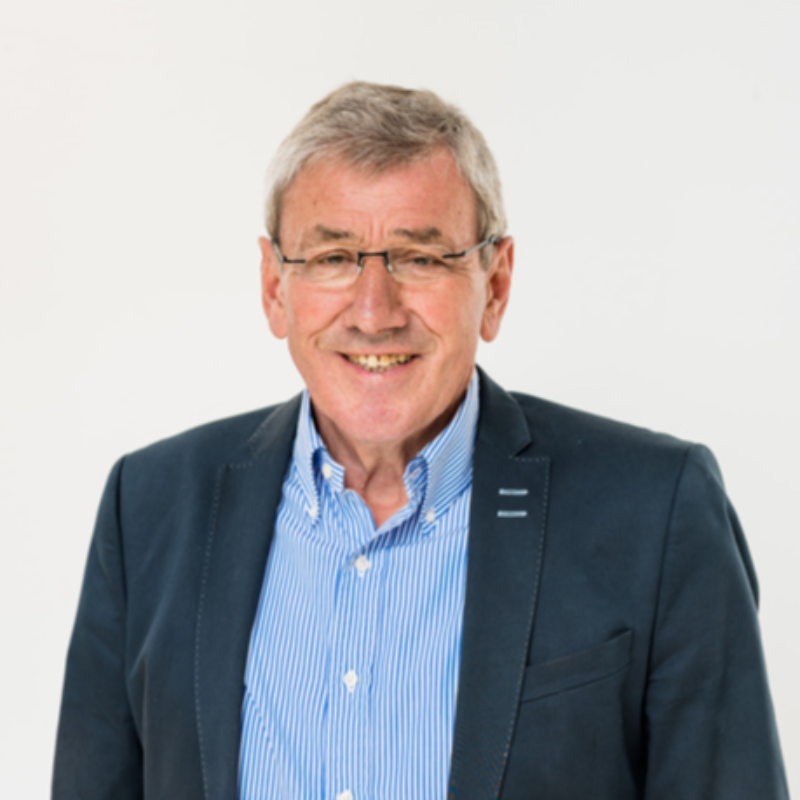  Werner Hartke