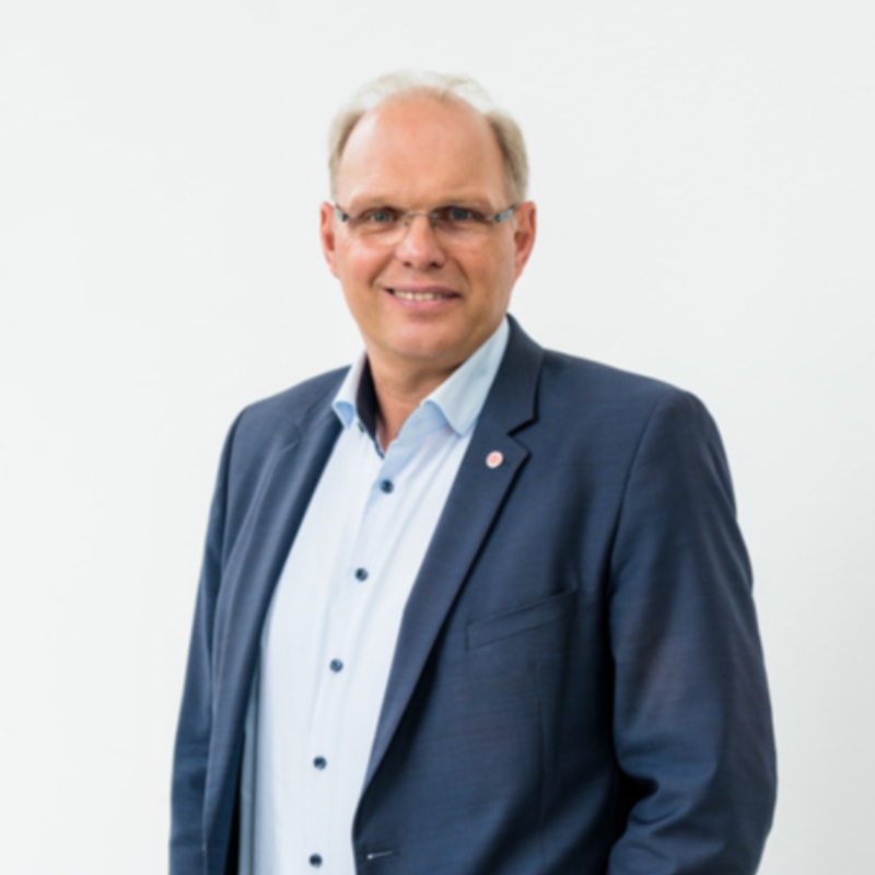  Stefan Heskamp